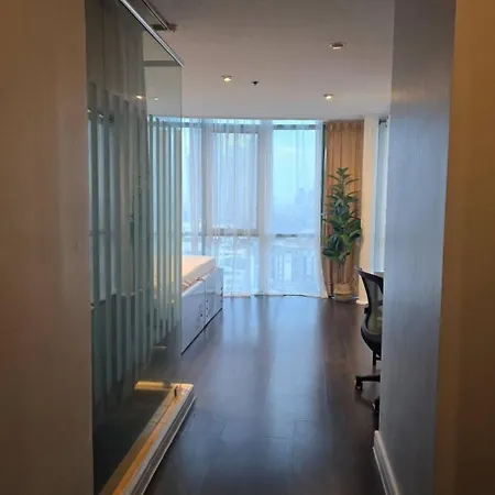 Astoria Plaza Residential